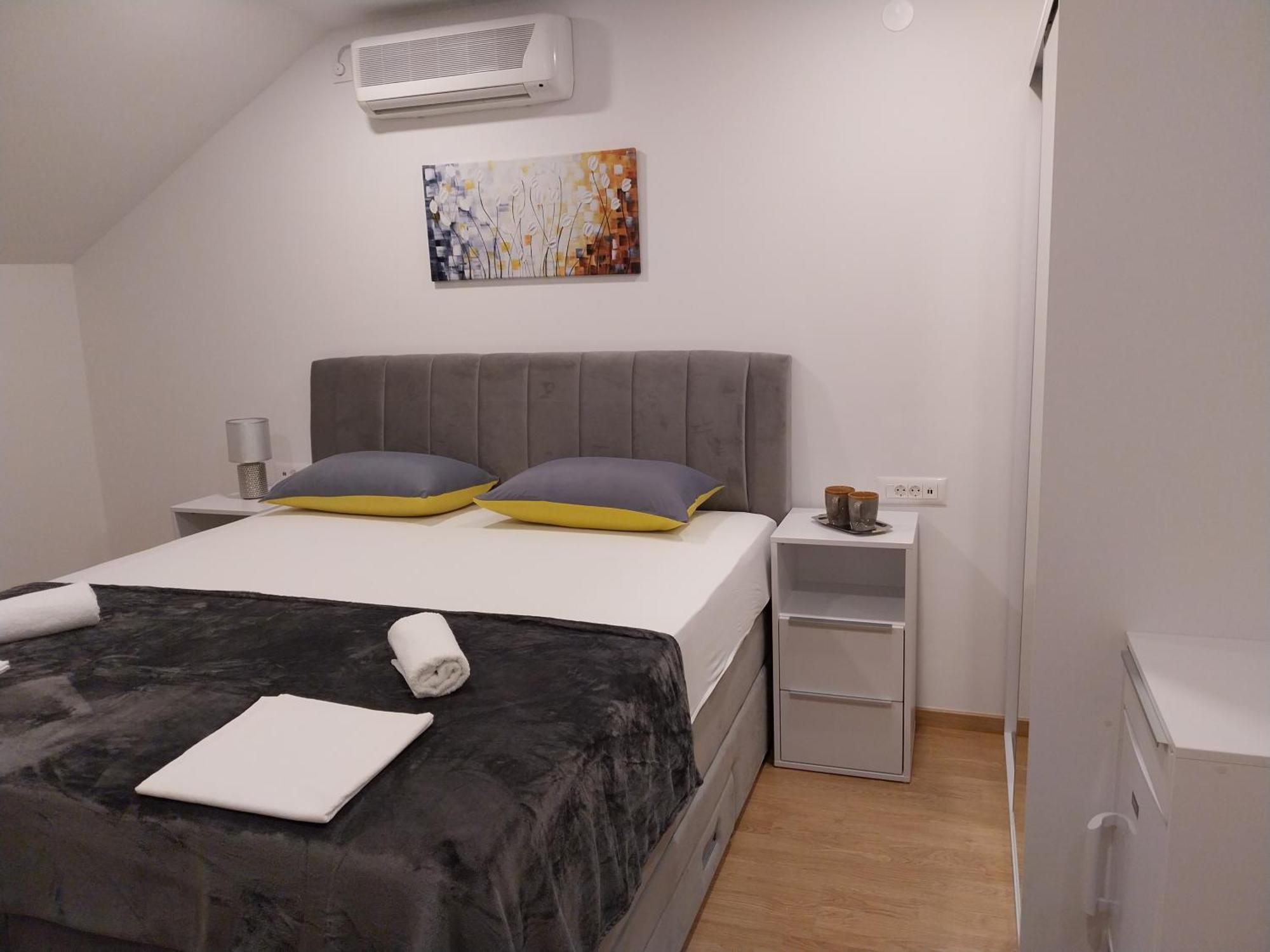 מאקרסקה Apartments Rose Loboja מראה חיצוני תמונה