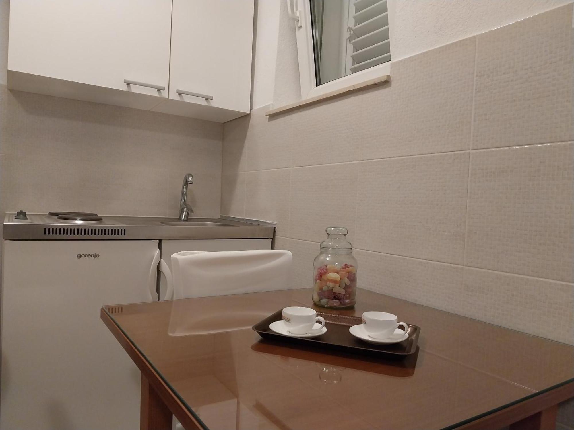 מאקרסקה Apartments Rose Loboja מראה חיצוני תמונה