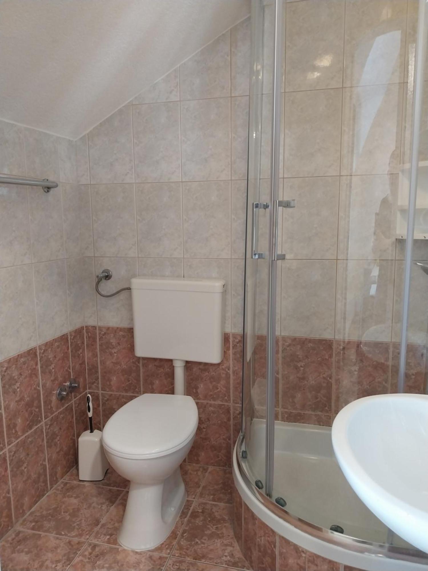 מאקרסקה Apartments Rose Loboja מראה חיצוני תמונה